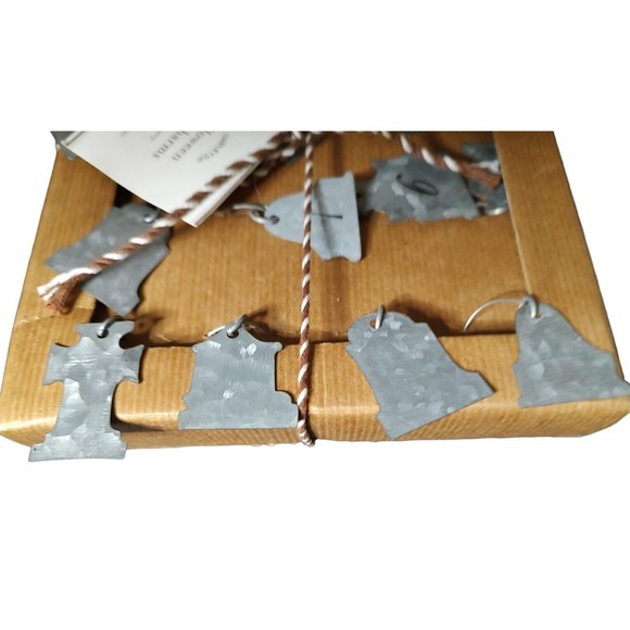 Pottery Barn Halloween Goth Wine Charms Set Of 12 Silver Metal Tombstones Gothic - Picture 7 of 9